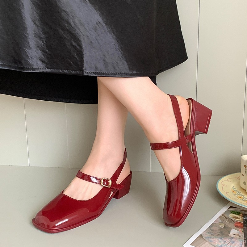 Women's Sandals Summer 2025 Sq - مراجعة Vintage Old Fashion وسعره