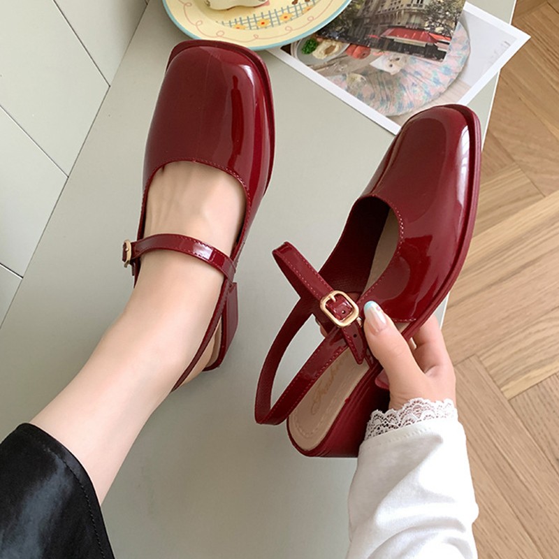Women's Sandals Summer 2025 Sq - مراجعة Vintage Old Fashion وسعره