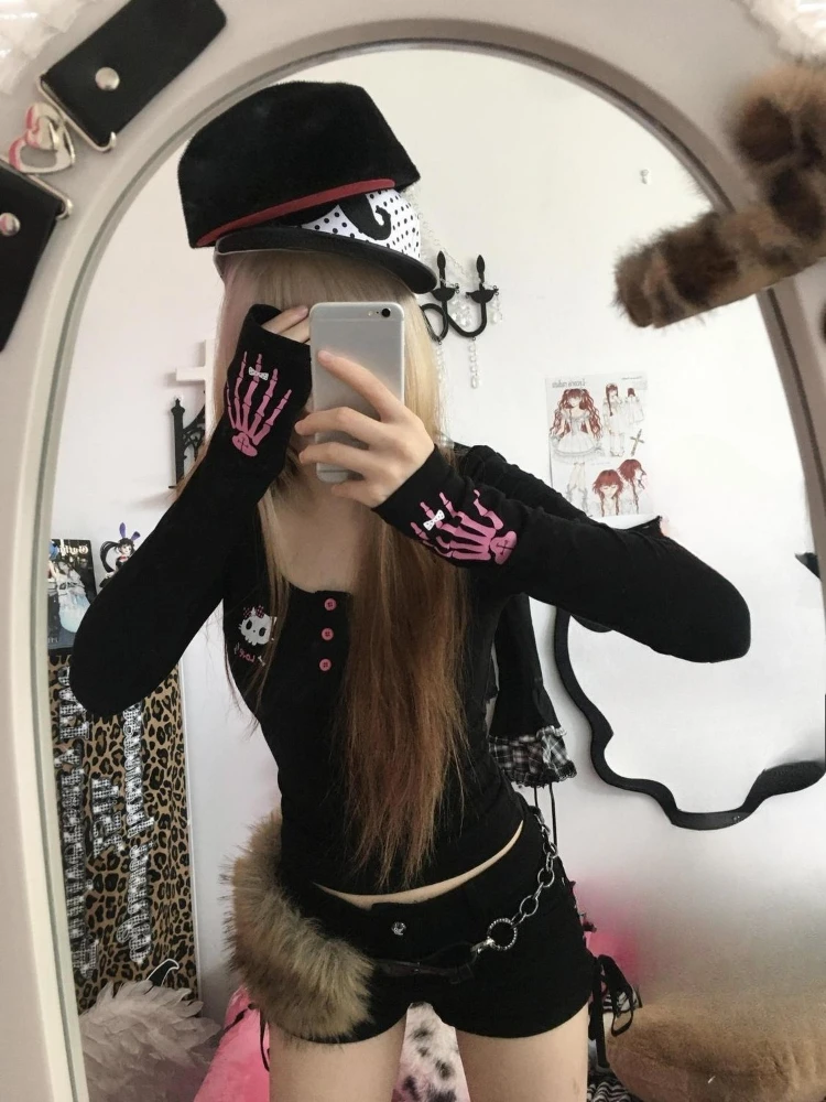 Y2K Vintage Cartoon Print T-Sh - مراجعة Vintage Fashion Streetwear وسعره