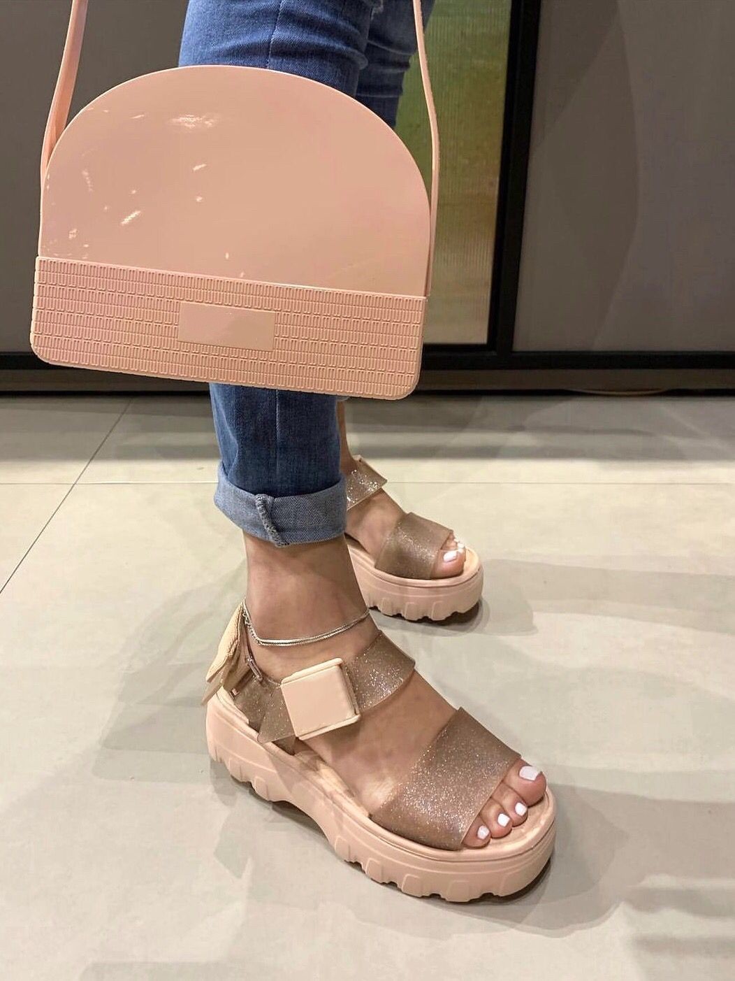 2025 On sale New Women's Sanda - مراجعة Vintage Old Fashion وسعره