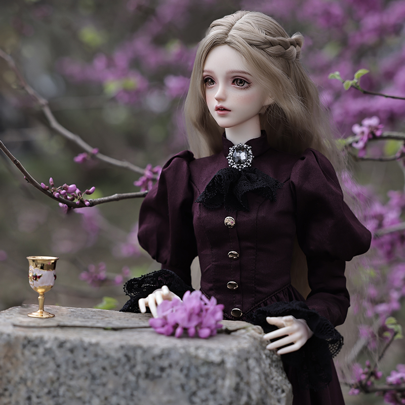 Elina BJD Doll 1/3  Beautiful  - مراجعة Vintage Fashion Dolls وسعره