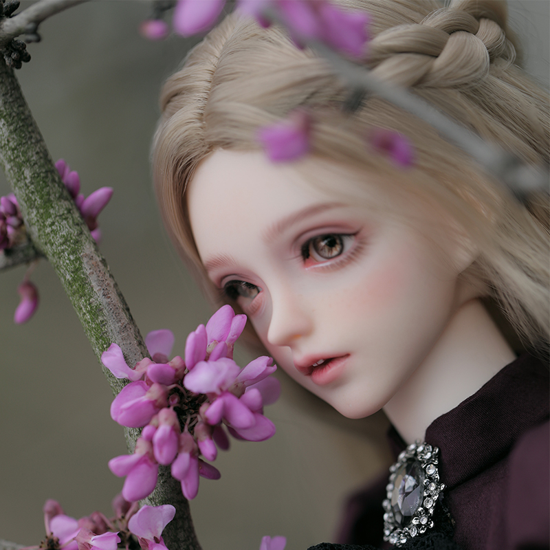 Elina BJD Doll 1/3  Beautiful  - مراجعة Vintage Fashion Dolls وسعره