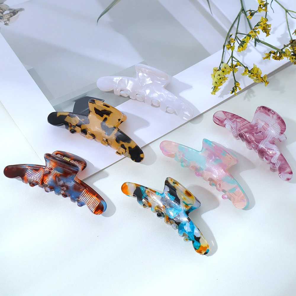 Elegant Acetate Hair Claw For  - مراجعة Vintage Fashion Guild وسعره