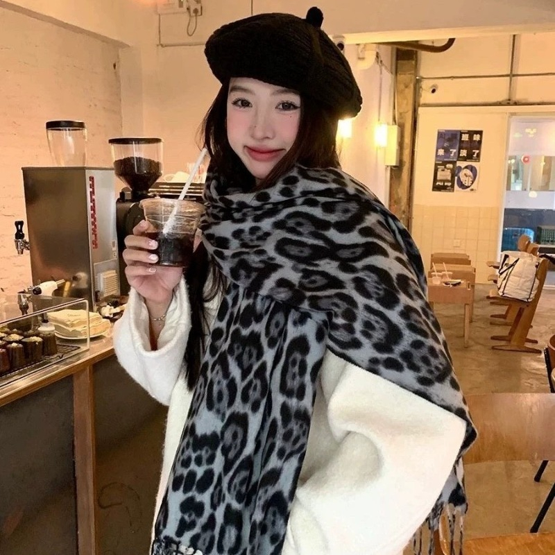 2025 New Retro Silk Leopard Pa - مراجعة Vintage Fashion Patterns وسعره