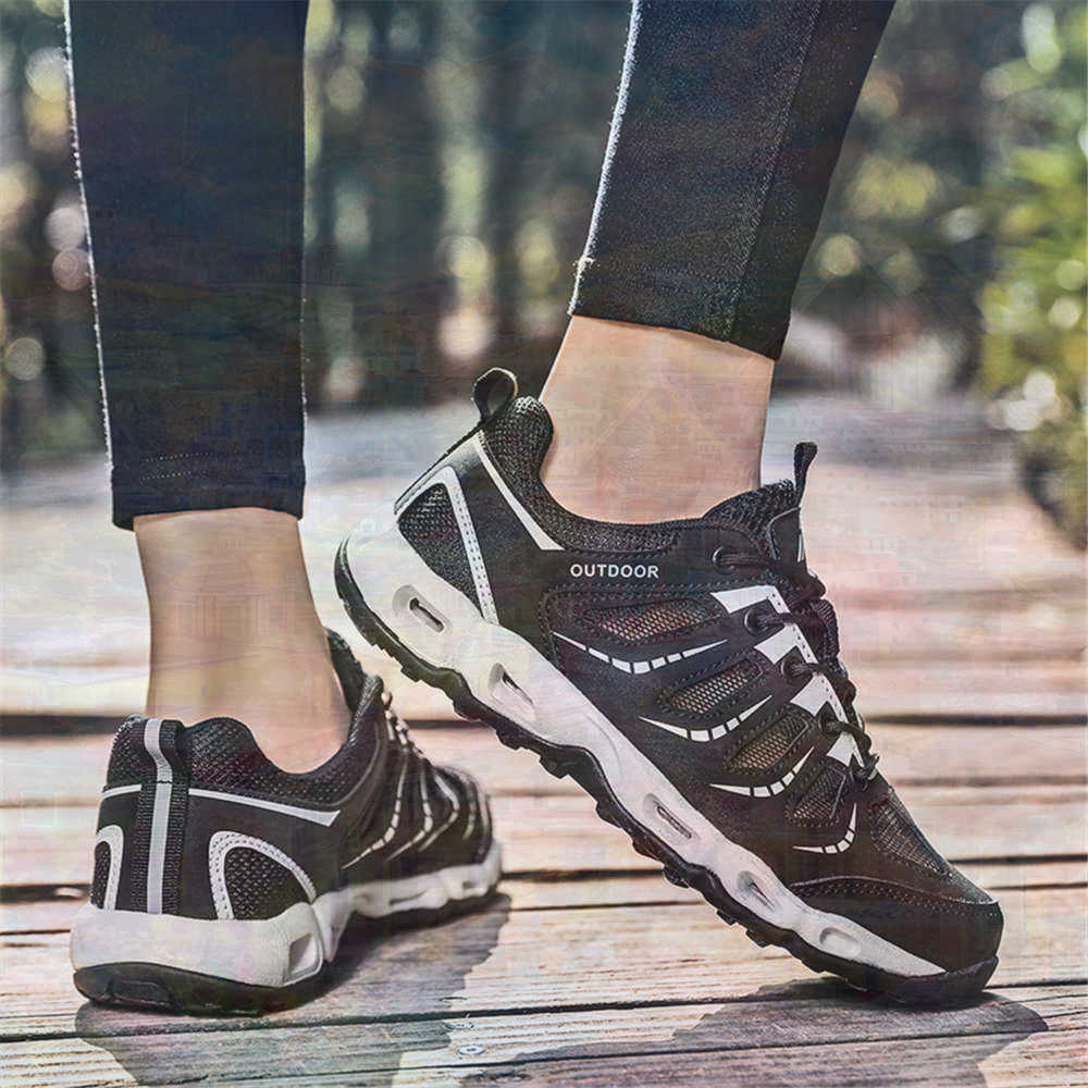 Sumer Round Tip Silver Sneaker - مراجعة Vintage Fashion Reseller وسعره