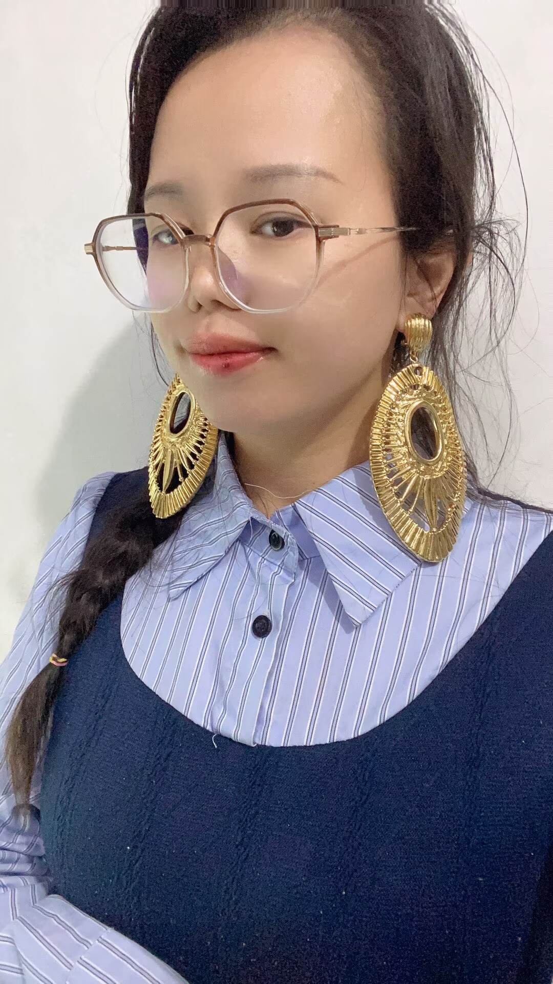 Vintage Gold Hollow Oval Sunbu - مراجعة Vintage Fashion Looks وسعره