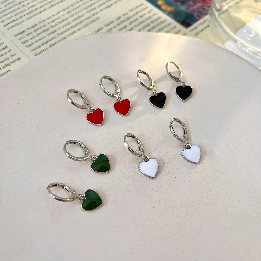 Vintage Red Heart Earrings Fas - مراجعة Vintage Fashion Guild وسعره