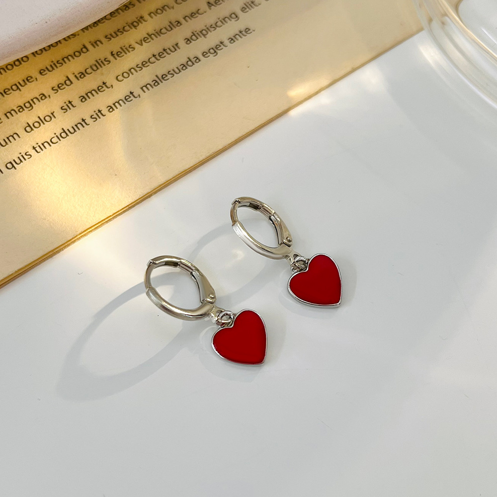 Vintage Red Heart Earrings Fas - مراجعة Vintage Fashion Guild وسعره