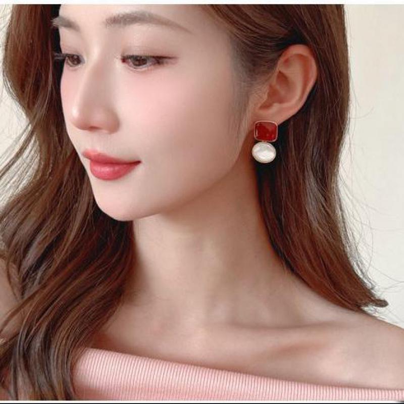 925 Silver Needle Vintage Red  - مراجعة Vintage Fashion Trends 2026 وسعره