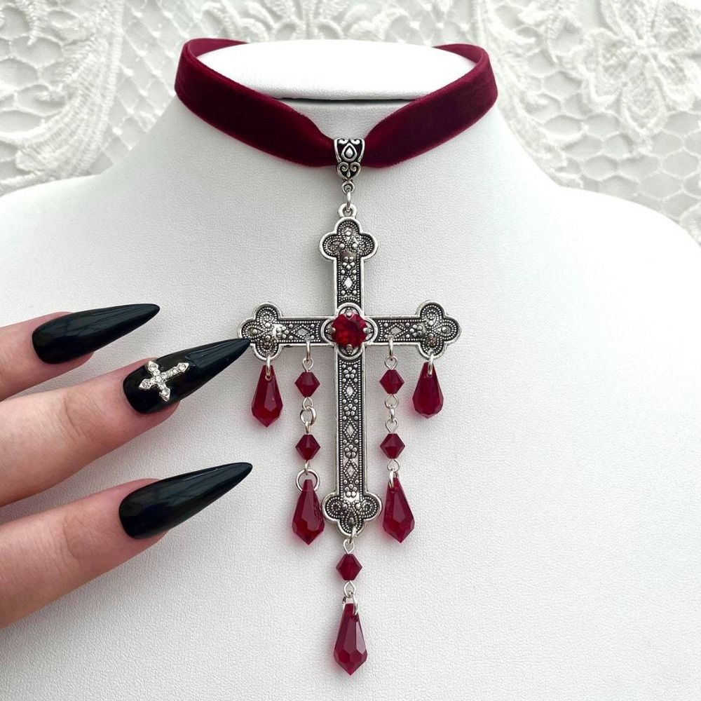 Retro Style Large Cross Pendan - مراجعة Vintage Fashion Looks وسعره